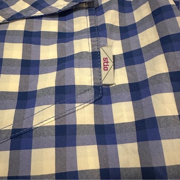 STIO Women’s Button Up Size Medium - Picture 4 of 10